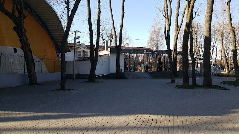 Мистер Чарли — Restaurant